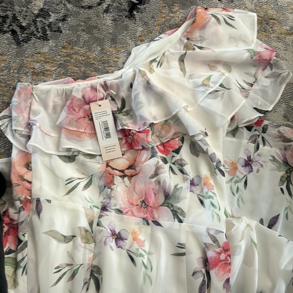 Yum I Kim - Picture 5 of 5